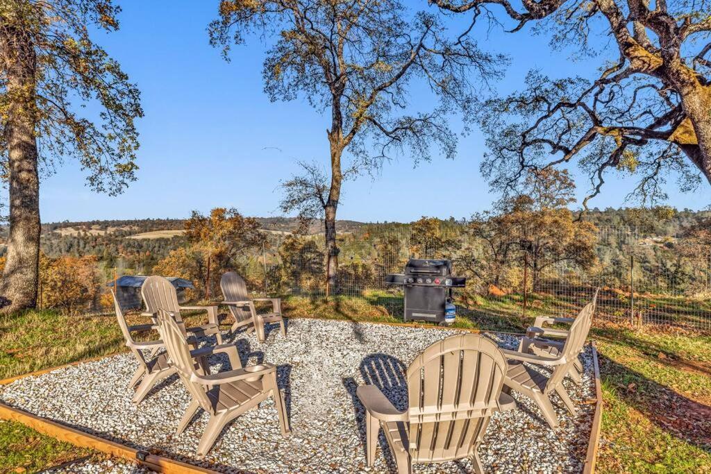 With Breathtaking View Stop Before Tahoe Holiday home *